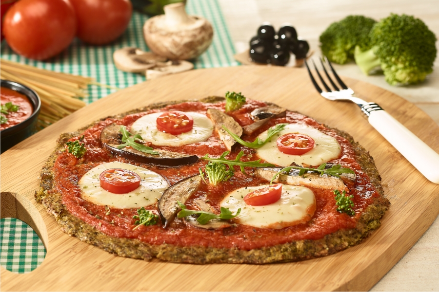 Pizza 🍕 con base de brócoli y tomates Cherry