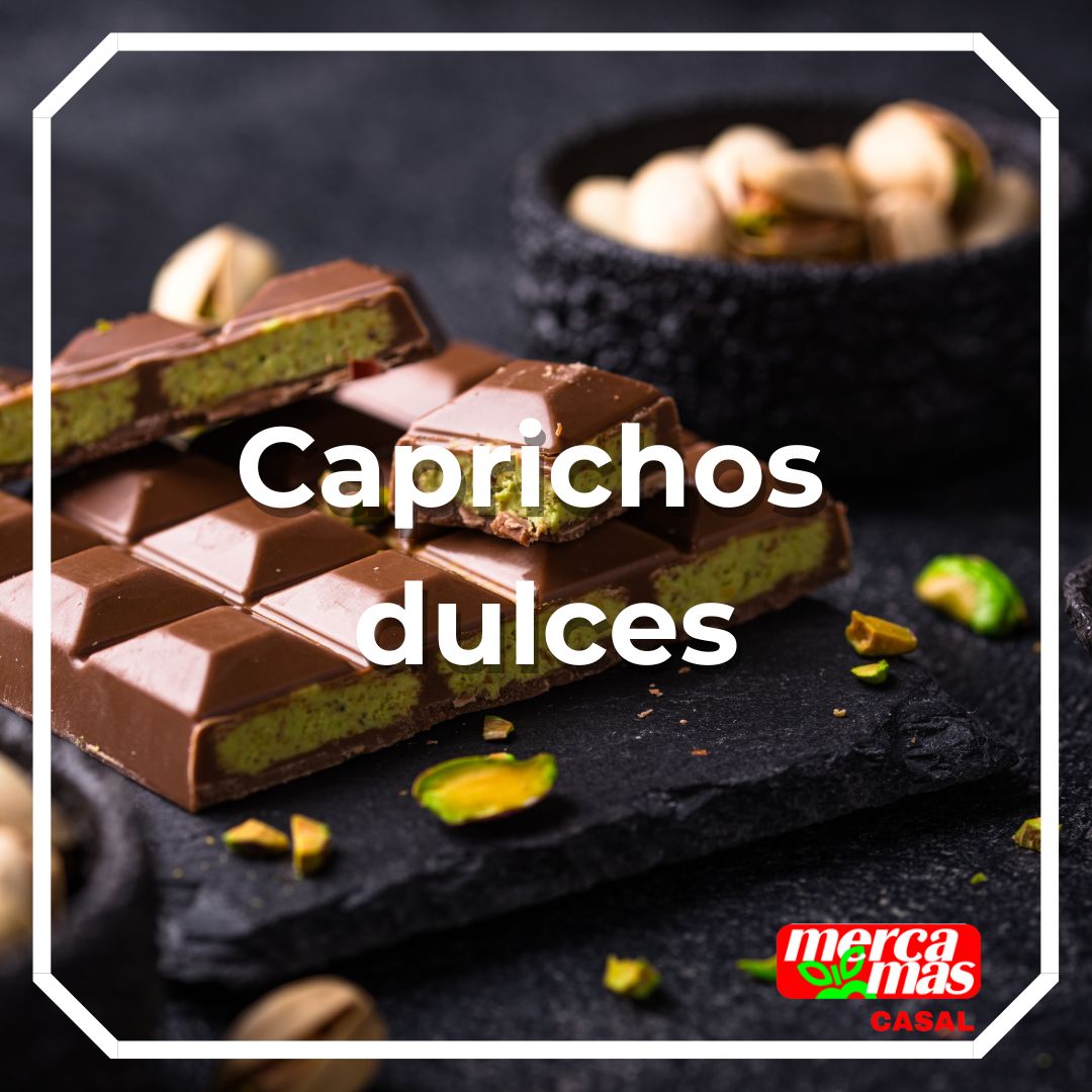 Selección de chocolates y dulces disponibles en Mercamás Casal en Salvaterra de Miño